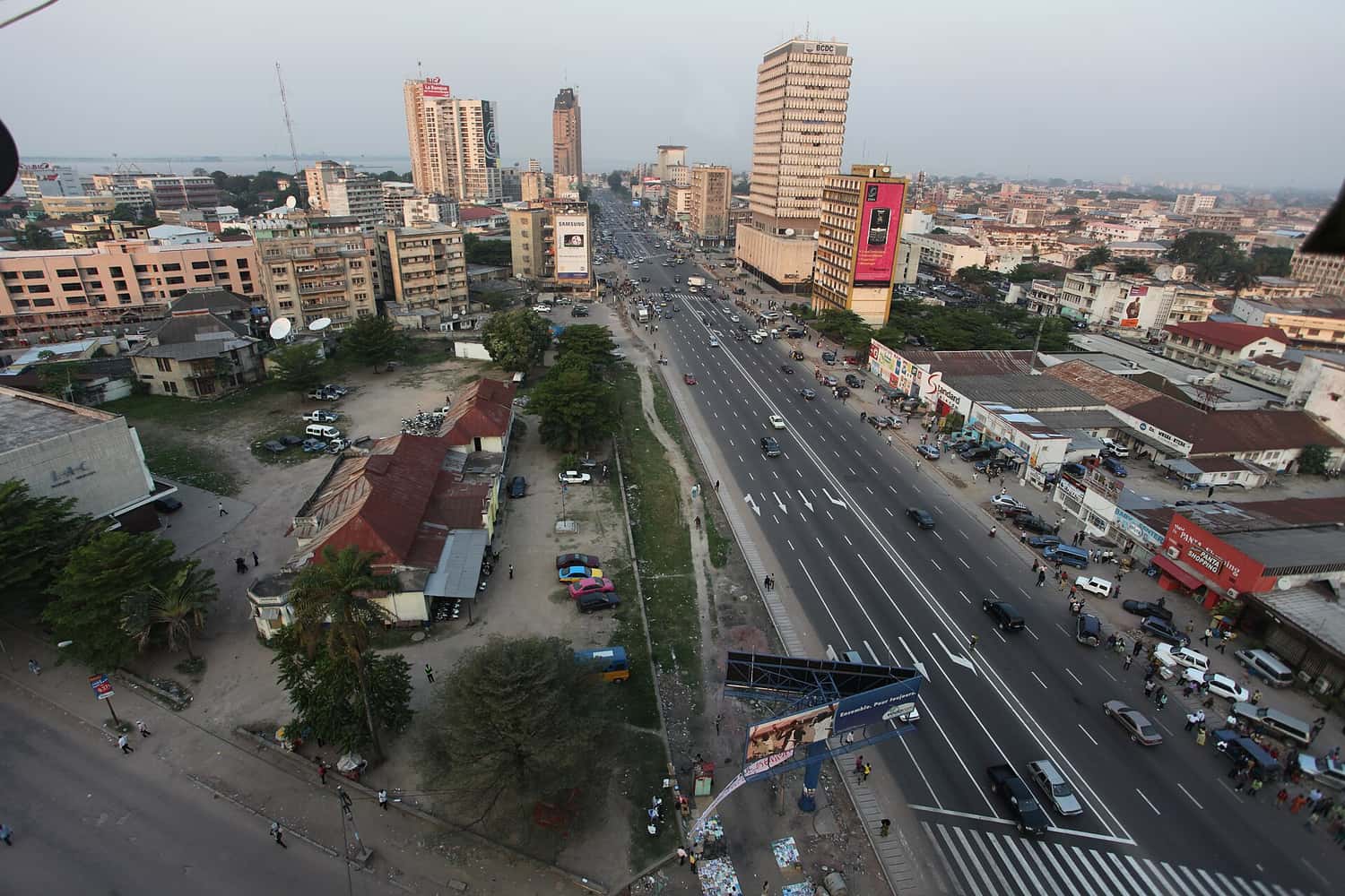 Kinshasa, boulevard du 30 Juin